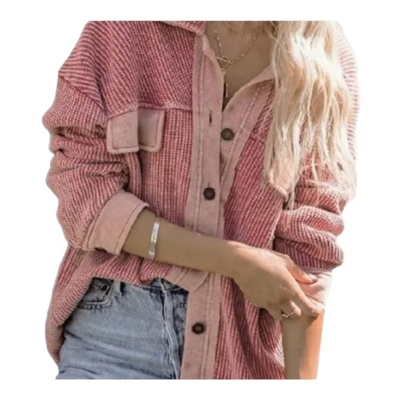 Vici Oversized Waffle Knit Button Down Shacket Shirt in Dusty Rose, Size Small - Picture 2 of 8